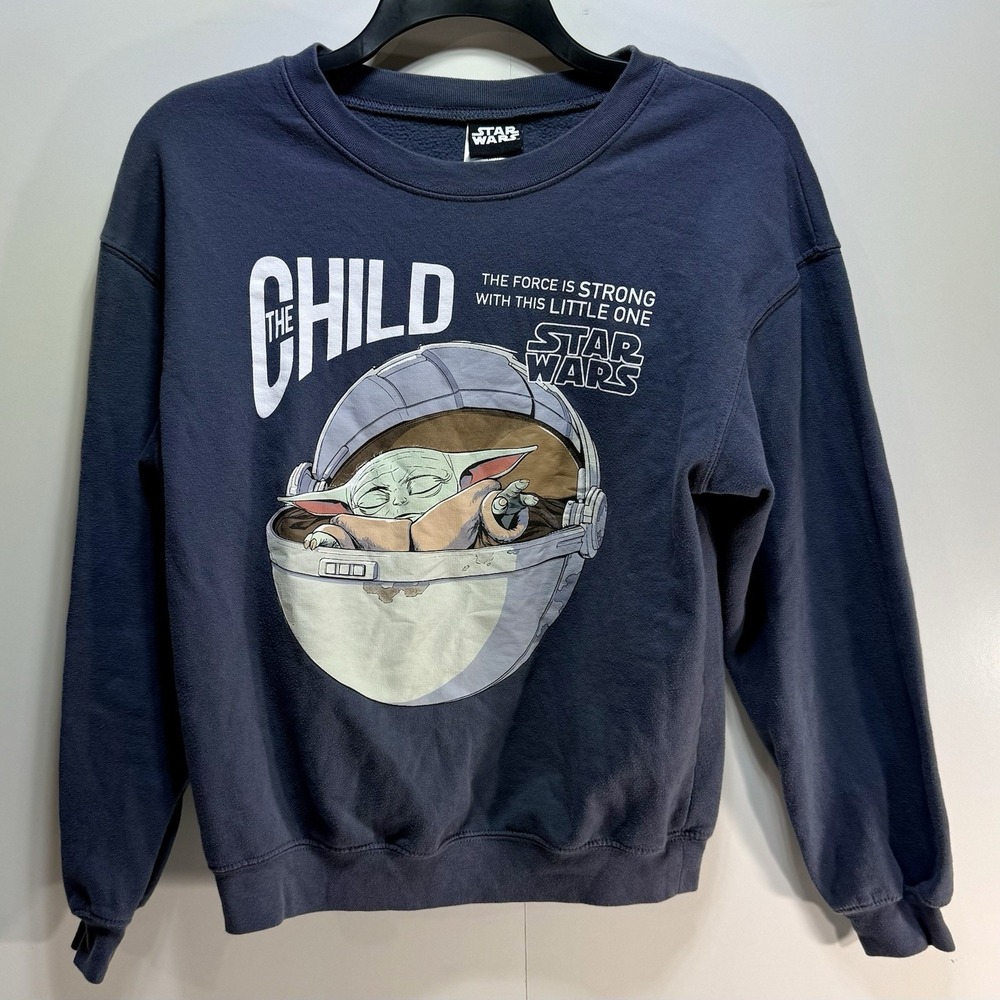 Star Wars Mandalorian THE CHILD Force Is Strong Sweatshirt Star Wars Size M 7-9